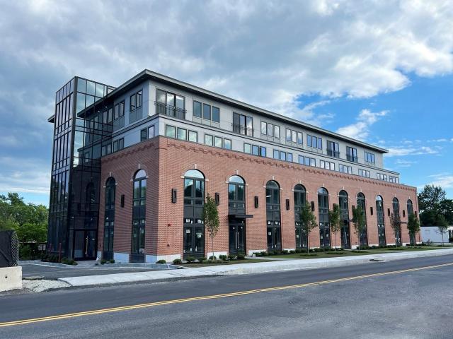 Apartment for rent in Dedham, Massachusetts