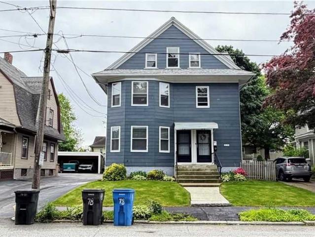 Apartment for rent in Cranston, Rhode Island