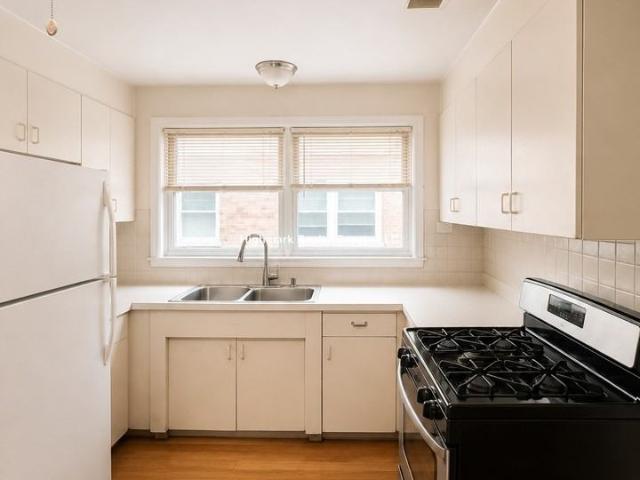 Apartment for rent in Skokie, Illinois