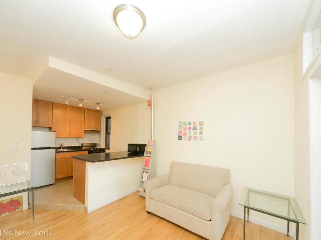 Apartment for rent in Arverne, New York