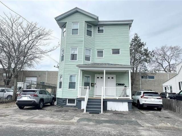 Apartment for rent in Cranston, Rhode Island