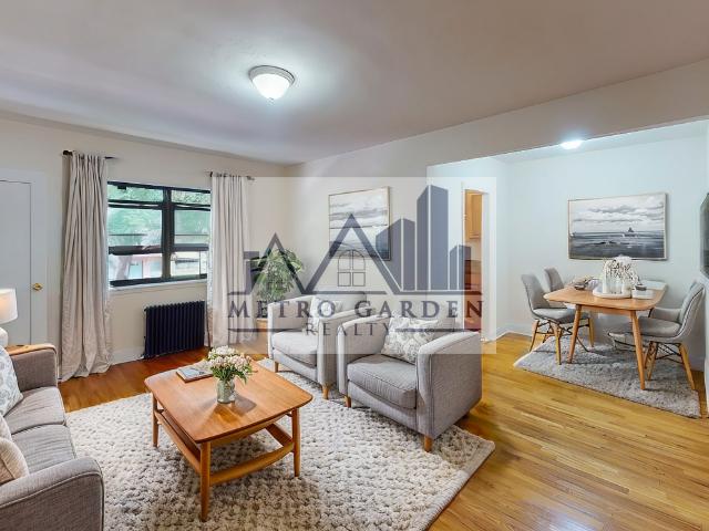 Apartment for rent in Arverne, New York