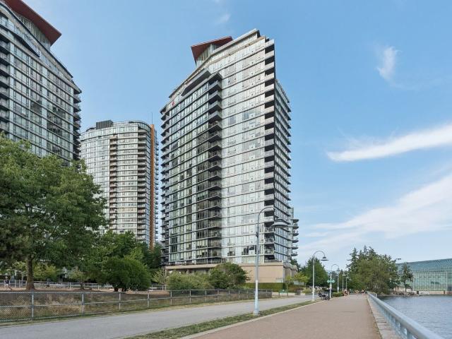 Apartment for rent in Vancouver, British Columbia