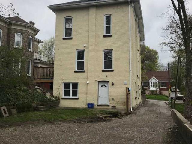 Apartment for rent in Brantford, Ontario