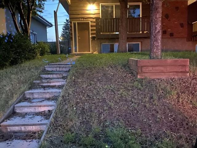 Apartment for rent in Canyon Meadows, Calgary
