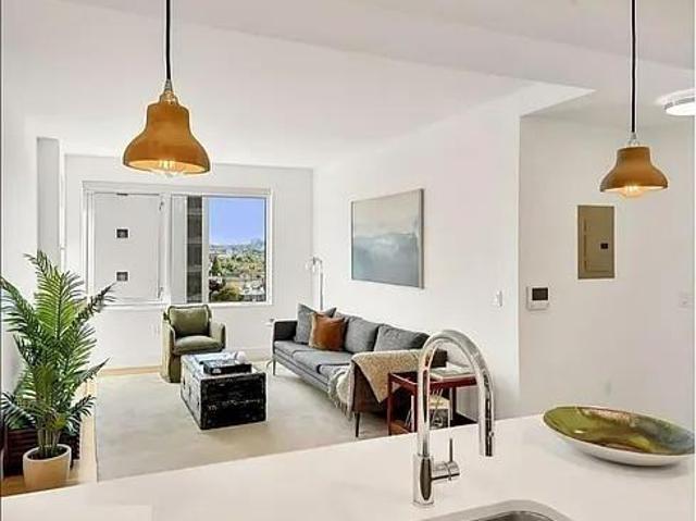 Apartment for rent in Arverne, New York