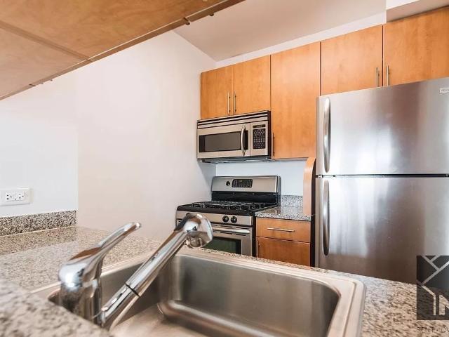Apartment for rent in Arverne, New York