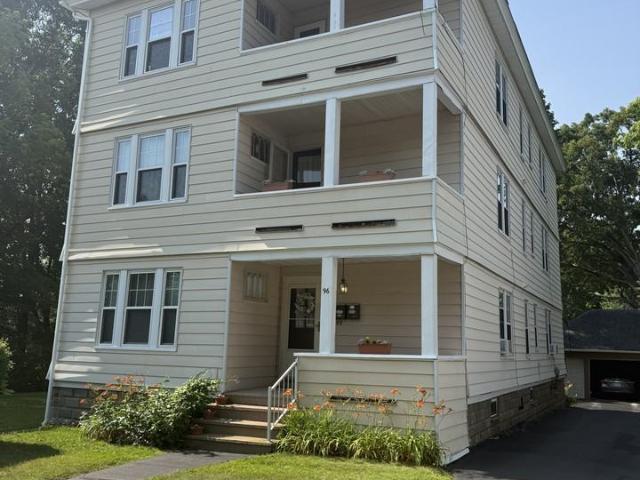 Apartment for rent in Worcester, Massachusetts