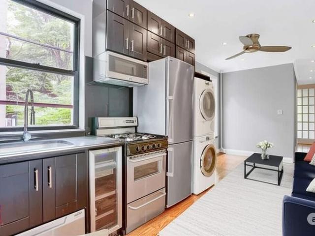 Apartment for rent in Arverne, New York