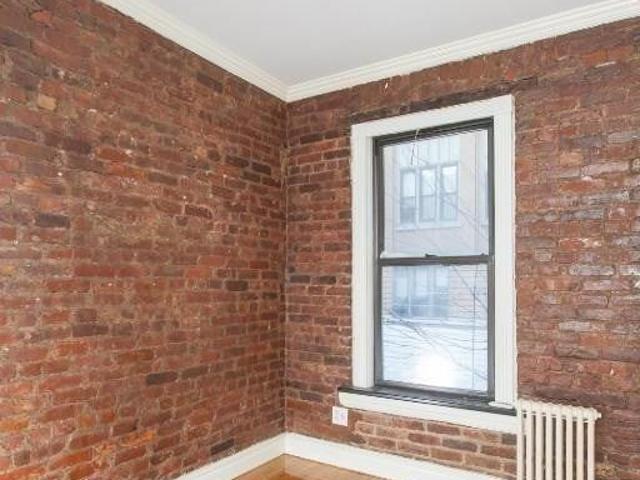 Apartment for rent in Arverne, New York