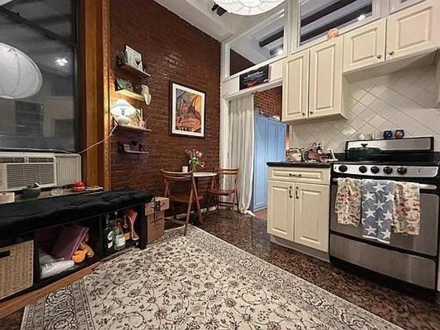 Apartment for rent in Arverne, New York