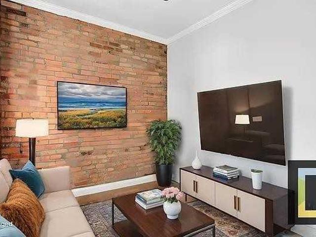 Apartment for rent in Arverne, New York