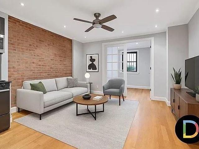 Apartment for rent in Arverne, New York