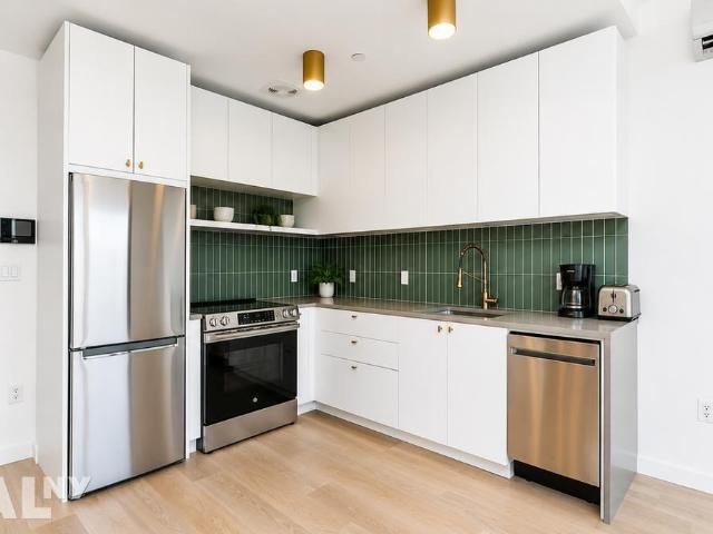 Apartment for rent in Arverne, New York