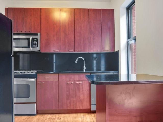 Apartment for rent in Manhattan Community Board 5, New York