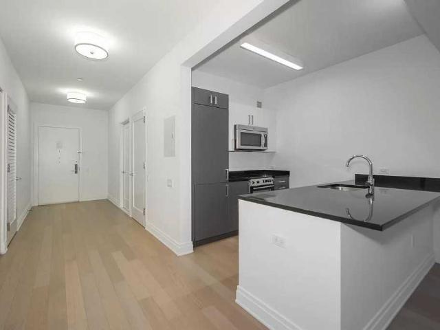 Apartment for rent in Arverne, New York