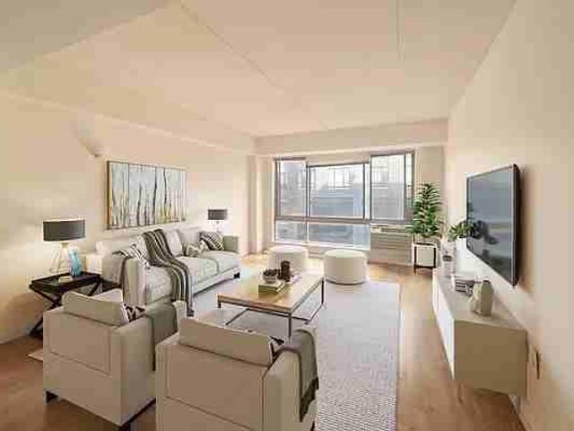 Apartment for rent in Arverne, New York