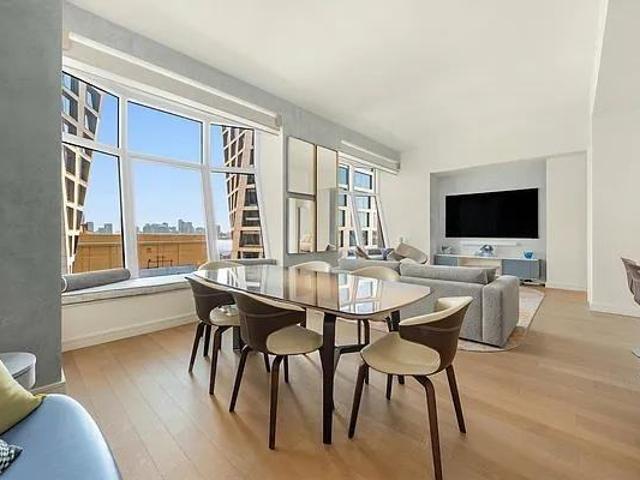 Apartment for rent in Arverne, New York
