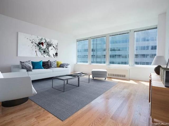 Apartment for rent in Arverne, New York