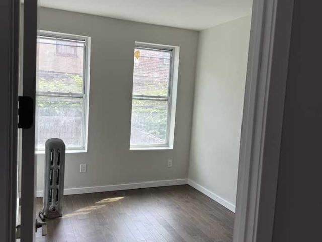 Apartment for rent in Arverne, New York