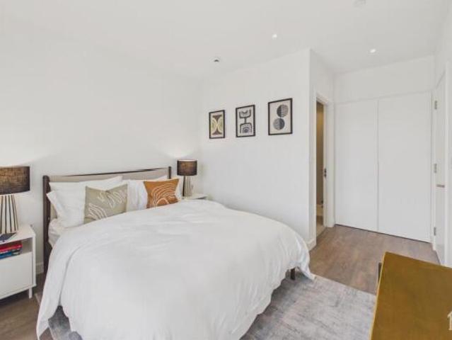 Apartment for rent in Brent Cross, Greater London