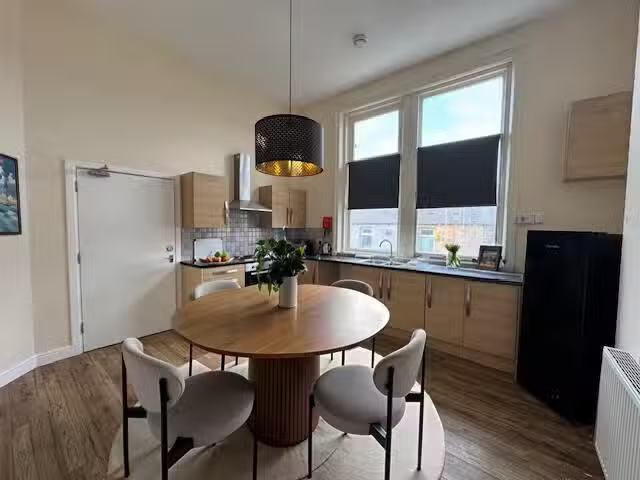 Apartment for rent in Wheatley Lane, Higherford