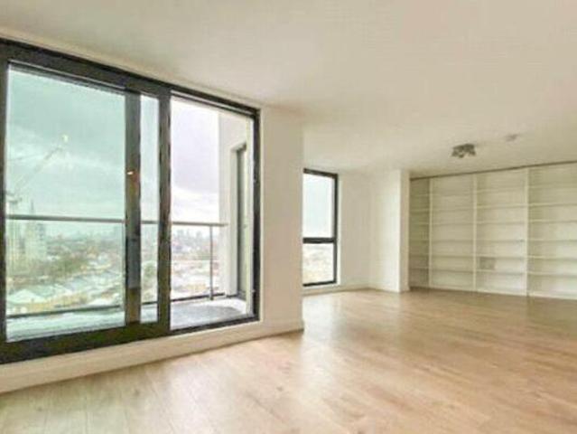 House for rent in Lyons, Greater London