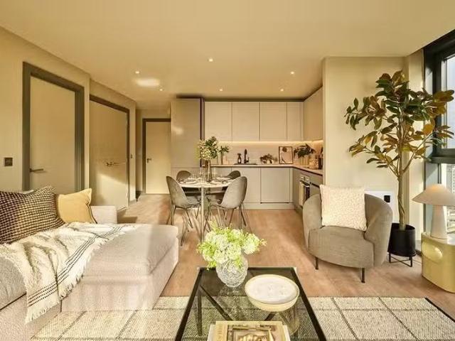Apartment for rent in Falcon Lodge, Wales