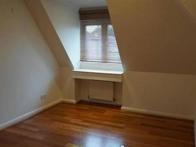 House for rent in Surrey