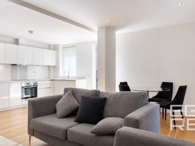 Apartment for rent in Cat Hill, England