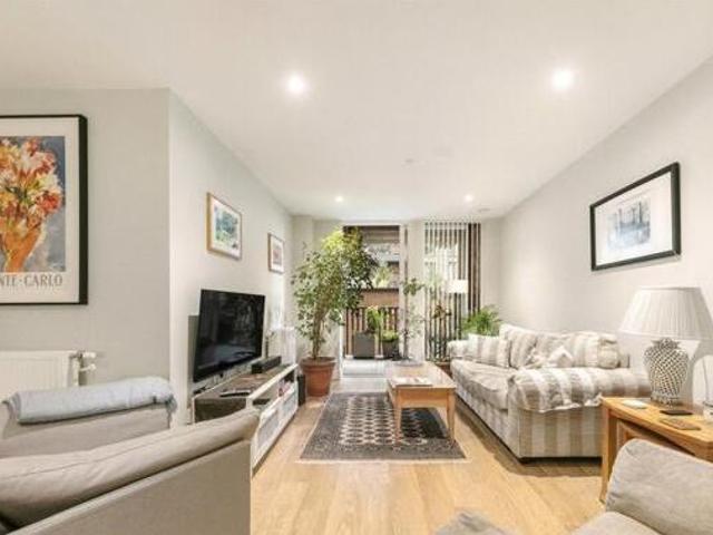 House for rent in Lyons, Greater London