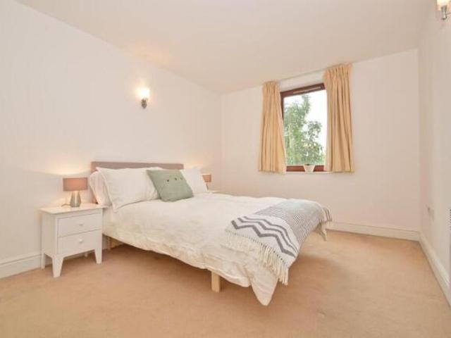 Apartment for rent in Cat Hill