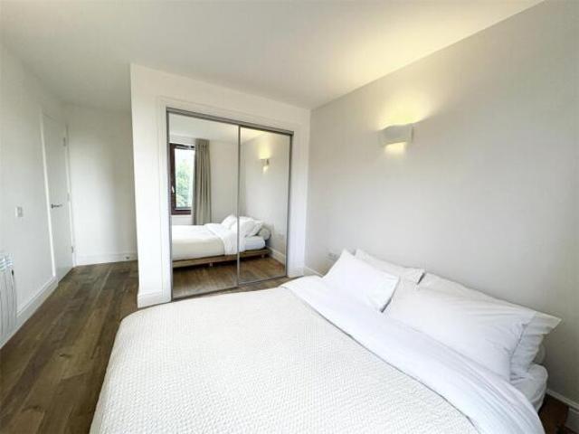 Apartment for rent in Cat Hill