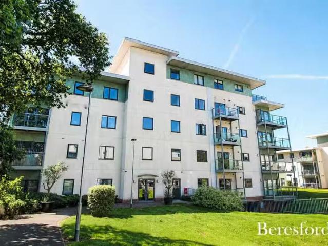 Apartment for rent in Navestock Side
