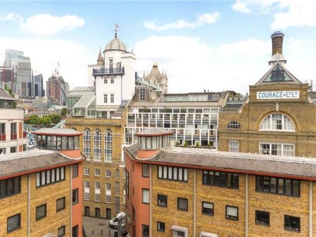 Apartment for rent in Lane, Kirklees