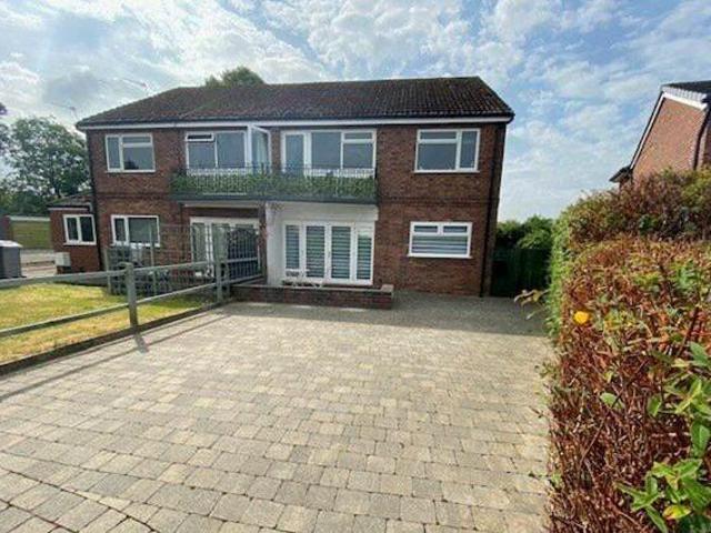 House for rent in Alderley Edge
