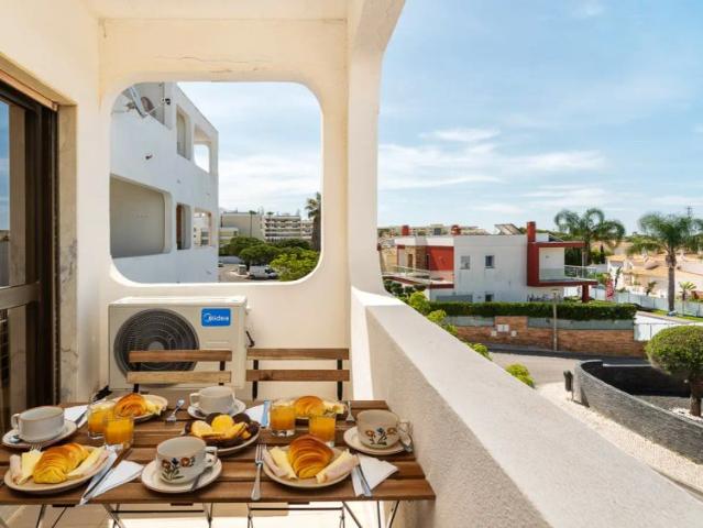 Apartamento alugar em Albufeira e Olhos de Água, Albufeira