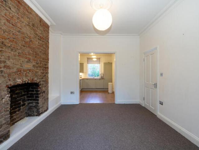 Apartment for rent in Cat Hill
