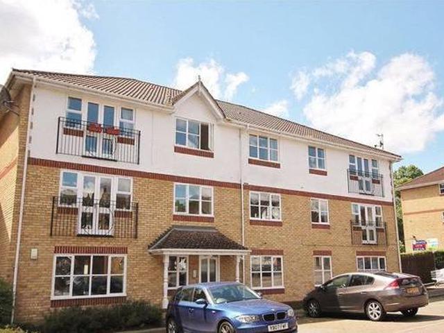 House for rent in Surrey