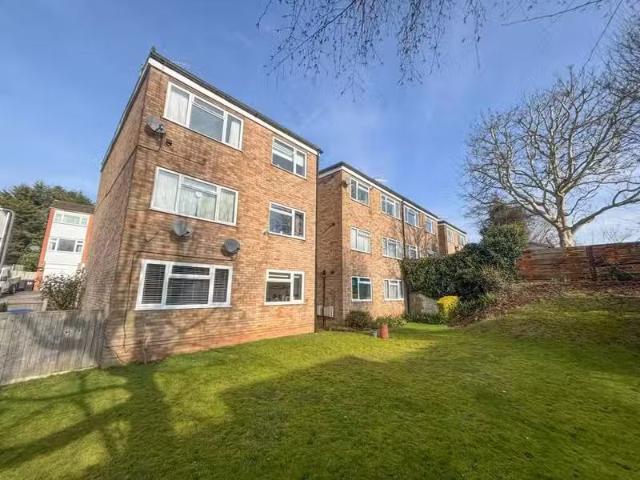 Apartment for rent in Green Close, Warwickshire