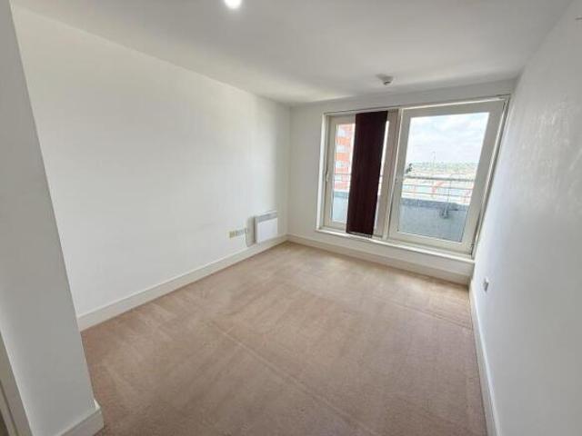 Apartment for rent in Key Street, Suffolk