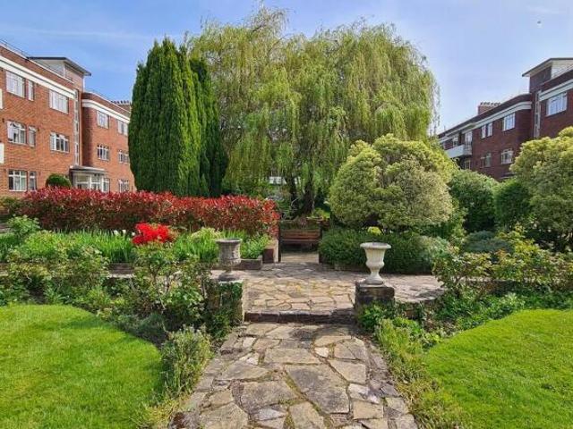Apartment for rent in Wilmslow
