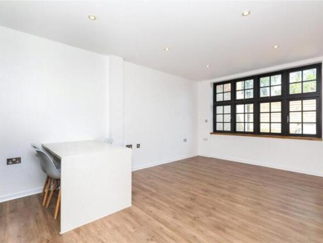 Apartment for rent in Cat Hill
