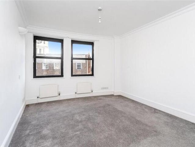 Apartment for rent in Twickenham, Greater London