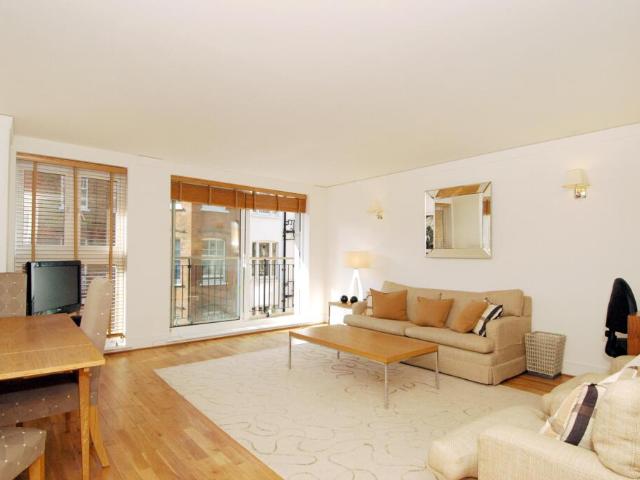 Apartment for rent in Westminster