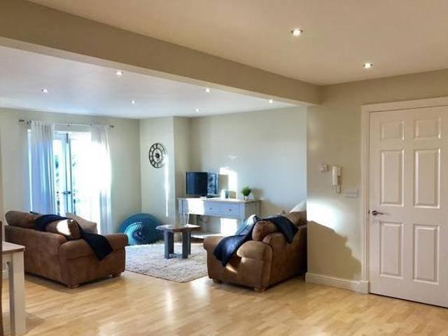 House for rent in Froggatt, East Midlands