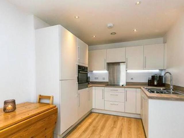 House for rent in Surrey