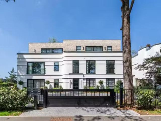 Apartment for rent in Penge, Greater London