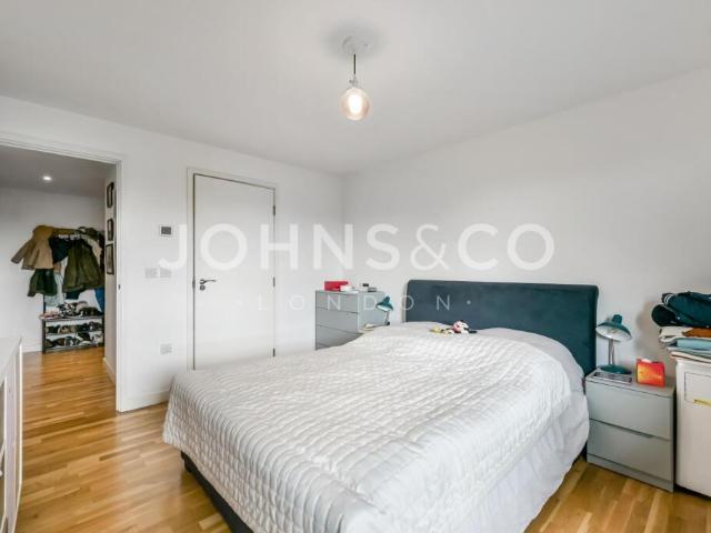 Apartment for rent in Brentford End, Greater London