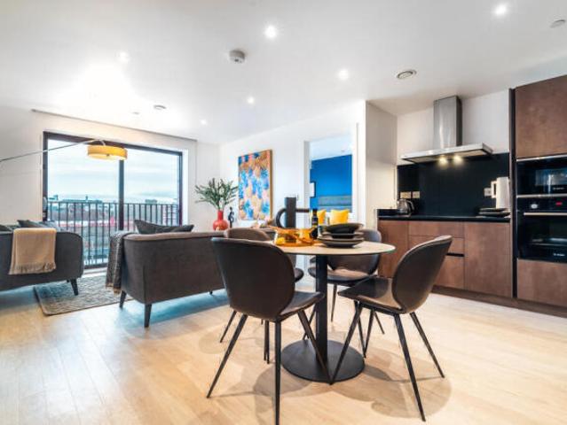 Apartment for rent in Calderstones